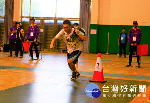 桃市環保局招考107年度儲備清潔隊員，共有301位考生通過競爭激烈的兩階段測驗，將成為桃園市的儲備清潔隊員。