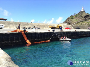 守護蘭嶼最前線　台東縣辦理海污應變器材人員訓練