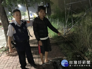 母親節偷鋼筋遭警查獲 痛哭要求警方放過他