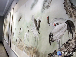 「六十有夢-許瑞月書畫展」展出50餘件國畫山水、花鳥、人物及書法等精美作品。