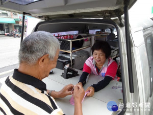 嘉義市監理站6月下鄉服務高齡駕駛鄉親換照