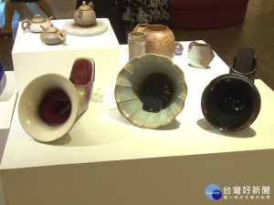 元培醫事科大 展出茶陶文創成果