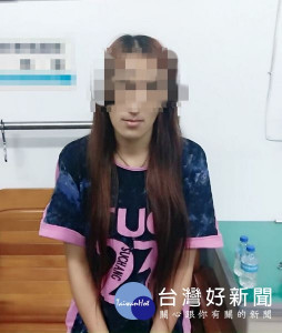 警方驚見才30歲的伍姓婦人染毒後，檔案照片原本擁有亮麗外表，現今只存憔悴衰老樣貌。（記者陳昭宗拍攝）