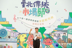 針對台北市政府5日到北農查帳，外界質疑是否聯合藍營在霸凌吳音寧。對此，柯文哲今(6)日受訪表示，正確講法是藍綠都在霸凌他。（圖／台北市政府提供）