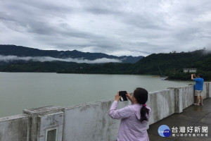連一星期豪大雨，曾文水庫進帳不小。(圖/記者黃芳祿攝) 