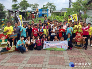 俊逸公益與臺史博攜手推動公益之旅，邀請永安學童體驗臺南。