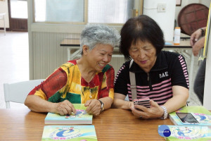 中市免費電腦課程開課　助長者輕鬆學電腦