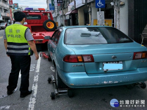 身障停車格遭占用　台東警方加強取締