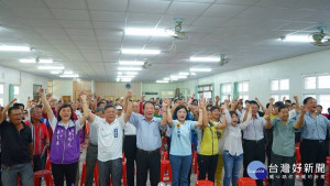 張麗善在台西舉辦「相挺雲林」坐談會，基層反應熱烈。