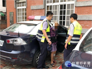 失智老婦忘記回家路　熱心警協助重回家人懷抱