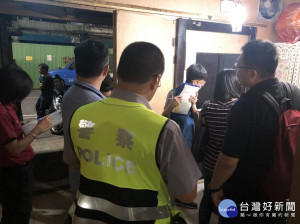 為遏止八大行業場所不肖業者使用人頭規避罰鍰，新北祭出重罰，並將該場所斷水斷電，打擊惡意規避拒不繳罰鍰之業者。（圖／城鄉局提供）