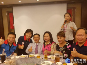 臺南市黃秀霜之友會改選理監事，陳招棍高票連任理事長。