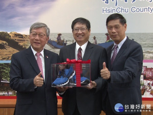 楊文科辭副縣長 力拼勝選回縣府