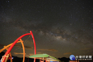 合歡山鳶峰停車場是一處不錯的觀星據點。（南投縣府提供）