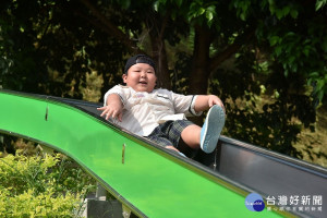 城鄉局於中和區錦和運動公園打造一座共融性特色公園。（圖／城鄉局提供）