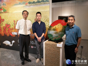 王清霜、王賢民、王賢志漆藝創作聯展，看見漆藝極致之美。圖／記者鄧富珍攝