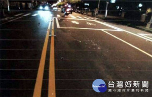 ▲遭飆車族逆向橫行撞死大學生車禍命案現場。（圖/遇害家屬提供）