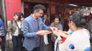 慶祝霞海城隍夫人聖誕　百年餅店特製「幸福餅」