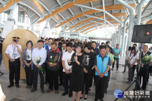 普悠瑪翻車事故17位台東鄉親罹難　各界追思祈福