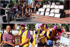 「宜蘭縣蓮記飄香饌關懷協會」到礁溪發送愛心暖暖被。（圖／礁溪鄉公所提供）