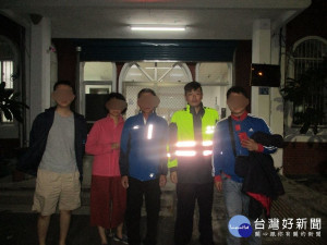 8旬翁因妻過世想不開　屏警溫情助返家