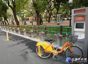 三重區「碧華公園(集勇街)」(仁安街2號對面，設置30車位) 12月7日上午0時啟用 。（圖／交通局提供）