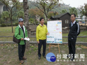 
外埔區新興旅遊景點忘憂谷基礎設施已接近完成，水保局承諾的觀景平台安全設施計畫憑空消失？市議員吳敏濟鑑於旅遊上的安全，要求市府追查。（記者陳榮昌攝）


