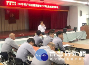 北港警分局辦理「家戶訪查業務講習」，期能落實家戶訪查效能，達成關懷獨居老人、弱勢族群及預防犯罪、為民服務為主軸的社區警政。