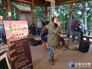 祝山觀景平台不插電快閃音樂會、小笠原觀星活動令人讚嘆