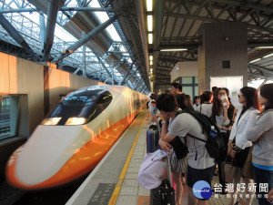 春節高鐵車票四日開始預購。林重鎣攝