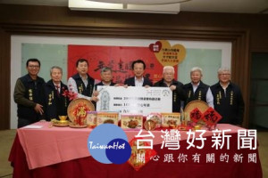 縣長翁章梁感謝2019「年菜送暖 溫馨我嘉」捐贈愛心年菜1500份