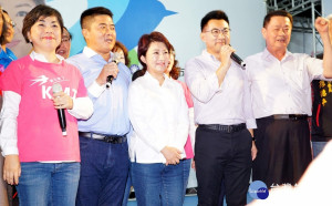 盧秀燕以大贏20多萬票贏得台中市長寶座。
