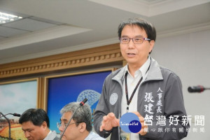 張建智提及，員工協助方案設有免費諮詢專線，提供心理、法律、健康、財務、管理等議題諮詢