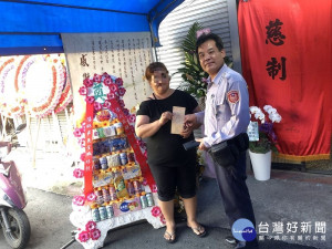 慈母驟逝　枋警尋善款捐棺木助弱勢