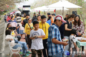 「黃花瘋市集」熱鬧登場 相揪市集尋寶趣，身穿黃衣抽好禮