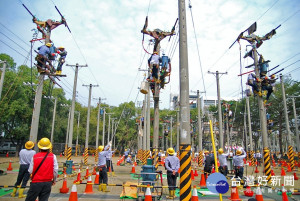 台電將於8月25日（周日），在台北、台中、高雄及花蓮4地共同舉行筆試，預計招考約700名僱用人員，甄試簡章將於4月25日上網公布。（圖／台電）