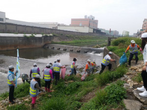 樹林社區水巡隊積極守護水土環境，在環保署「107年度優良水環境巡守隊」評比中，自全國22縣市22隊中脫穎而出
