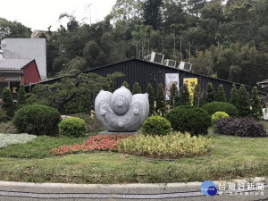 涵碧半島「大福神」坐鎮，洪處長表達希望這大福神作品除了能夠帶給每一位來到日月潭的遊客美好的回憶之外，也能夠感受到大福神對每一位遊客滿滿的祝福。