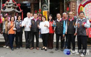 觀音佛祖聖誕日 市長黃敏惠特別前往水得寺向觀音佛祖參香祝壽