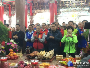 新北市長侯友宜1日出席土城區大墓公清明祭祀典禮 。（圖／記者黃村杉攝）