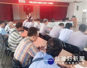 因應宗教盛事接續登場，北港警分局特別邀請各宮廟領袖等相關人員召開進香遶境活動協調會，冀有效疏導交通及維謢社會治安。（記者陳昭宗拍攝）