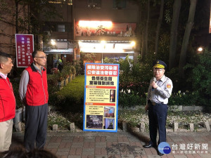 新店區建國路「泰養生館」，持續遭警察局查獲經營色情等不法情事，副市長謝政達9日晚間率公安聯合稽查小組前往將室內裝修強制執行拆除 。（圖／記者黃村杉攝）