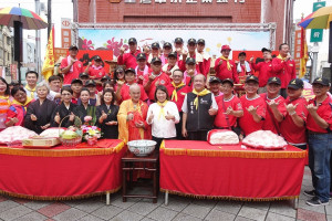 諸羅建城300年西門城樓媽祖巡訪健走 黃敏惠市長恭祝聖誕千秋