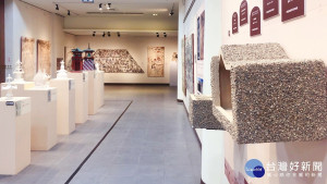 「千年萬象～敦煌文化藝術展」2019年第二站在國立雲林科技大學藝術中心展出。（圖版提供：財團法人沈春池文教基金會）