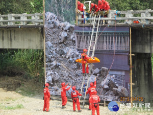 土石流防災演練。林重鎣攝