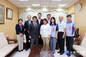 名古屋市議員暨日本全國日台友好議員協議會會長藤田和秀一行拜會嘉市府