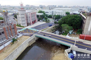 桃園市八德區成功橋改建完成後現況。