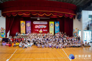 英語嘉年華歡樂登場 世賢學子展現國際力