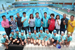 翁縣長協助解決沿海國小游泳教練聘用待遇問題