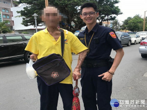 行動不便長者頂烈陽步行　恆警協助順利就醫